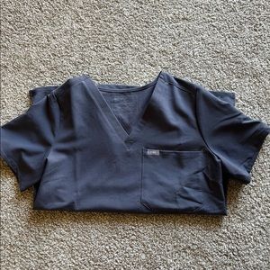 FIGS Women’s Catarina One Pocket Scrub Top - Medium